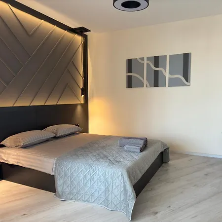 South Bay Luxury Apartment Varna Exterior photo