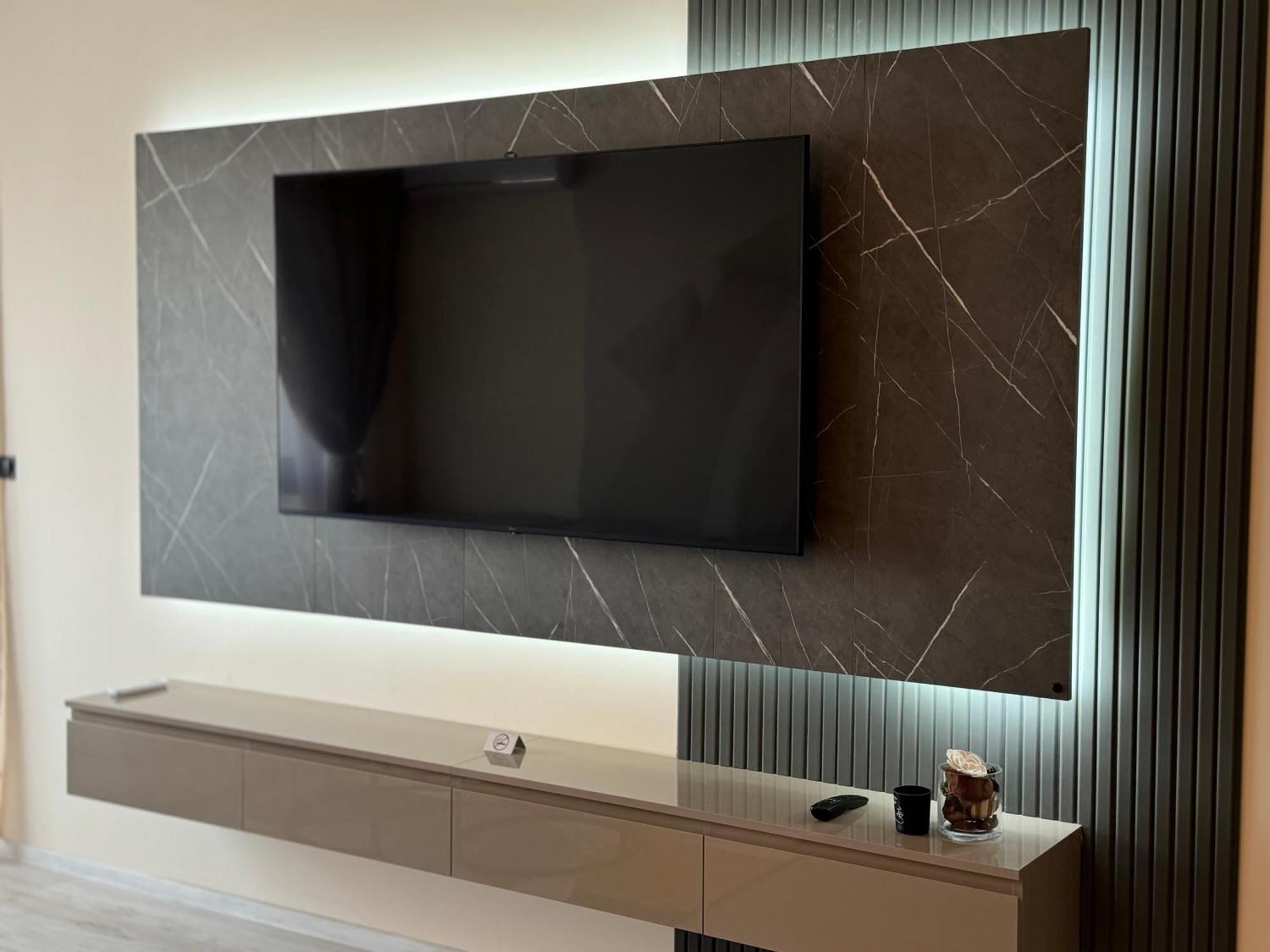 South Bay Luxury Apartment