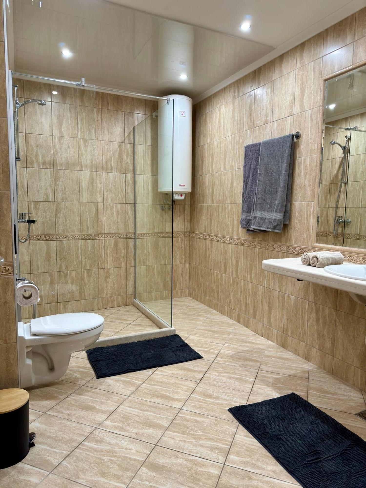 South Bay Luxury Apartment *